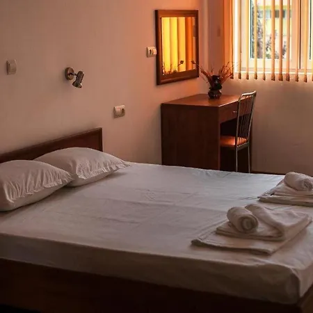 Aparthotel Sunny 3*