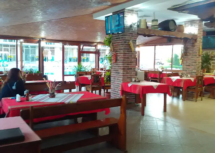 Sunny Apart-hotel 3*