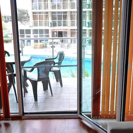 Hotel de apartamente Sunny 3*